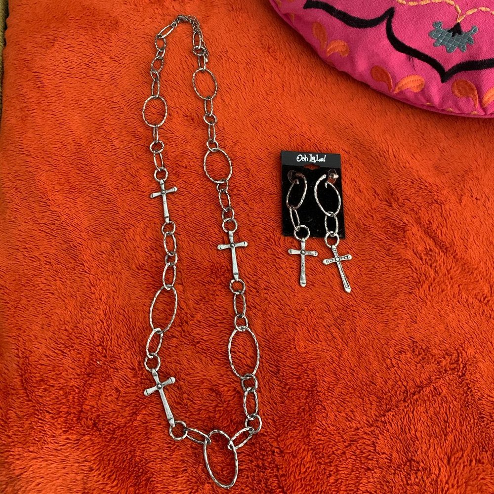 ☀️ Cross and Oval Necklace and Earrings Set NWOT